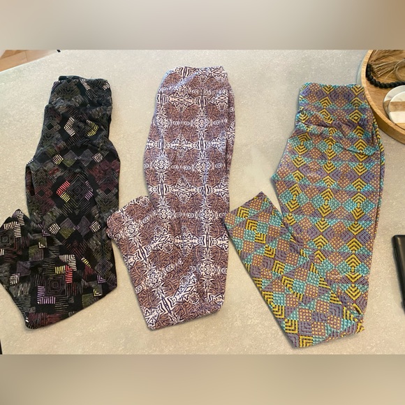 LuLaRoe Colorful Patterned Leggings Set - One Size - Picture 2 of 12